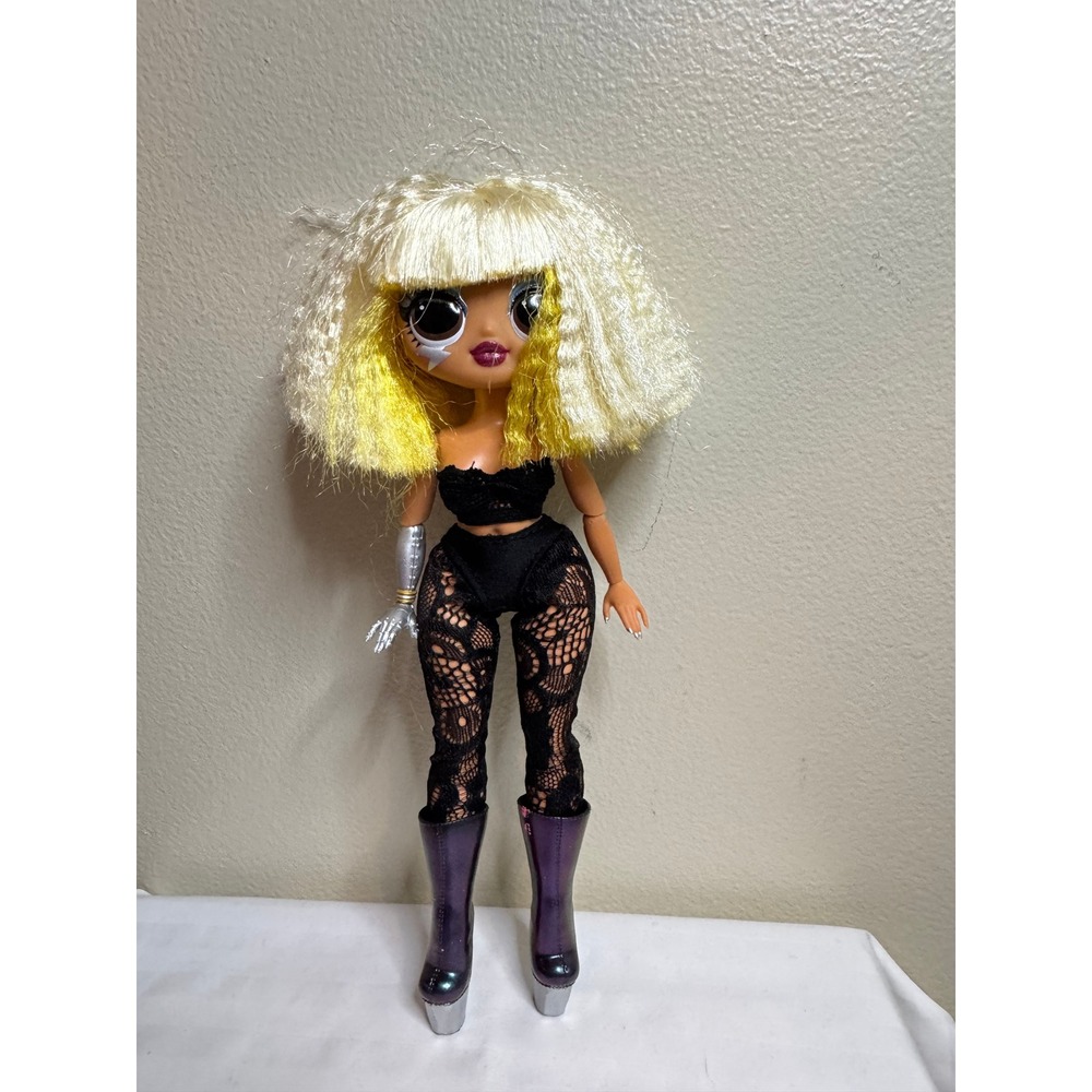MGA LOL Surprise OMG Remix Metal Chick Fashion Doll Blonde Hair Silver Arm 10.5"